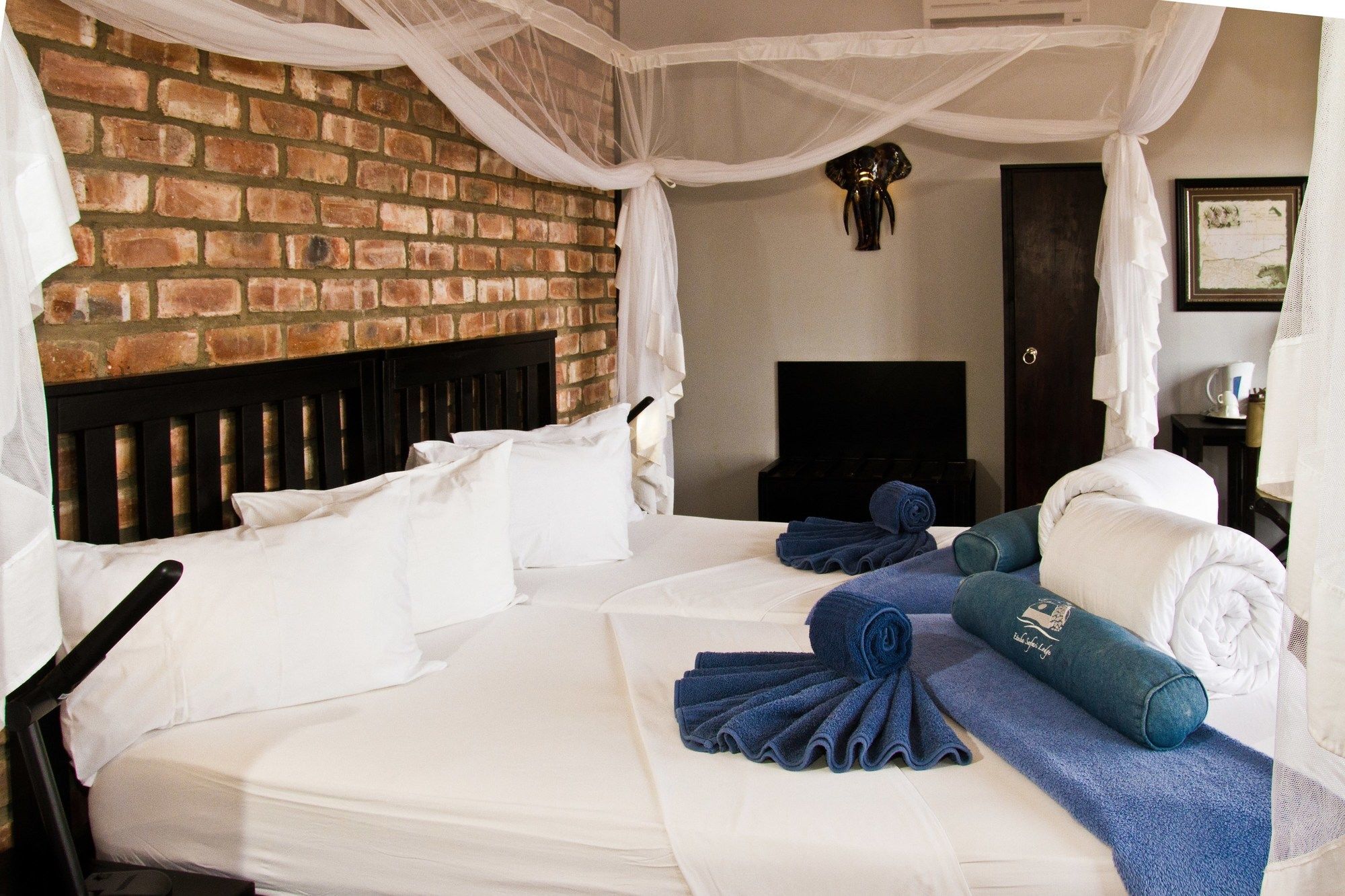 Gondwana Etosha Safari Lodge Okaukuejo Exteriér fotografie