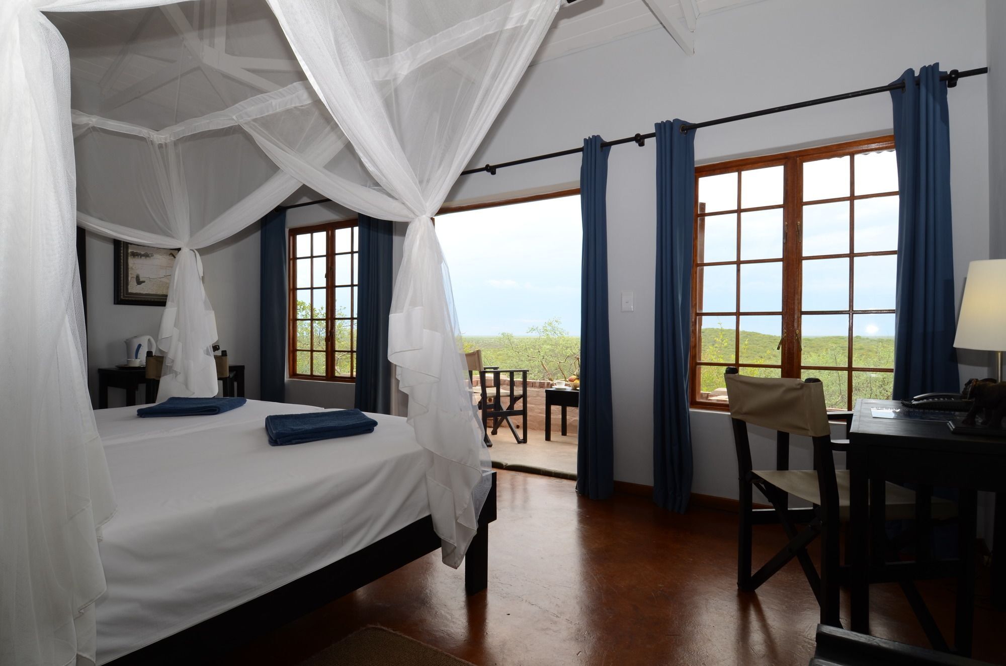 Gondwana Etosha Safari Lodge Okaukuejo Exteriér fotografie