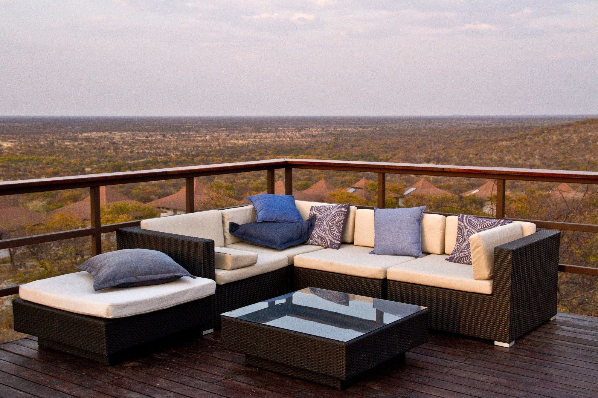 Gondwana Etosha Safari Lodge Okaukuejo Exteriér fotografie