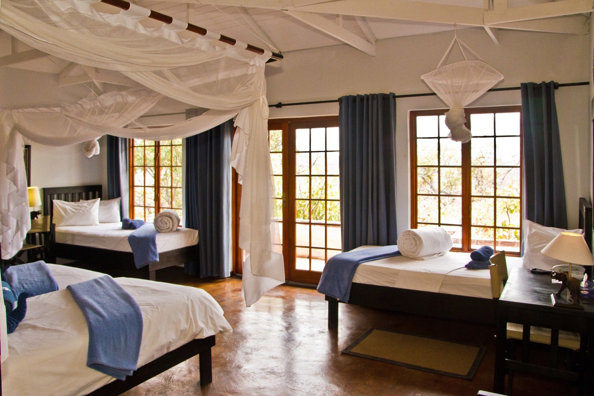 Gondwana Etosha Safari Lodge Okaukuejo Exteriér fotografie