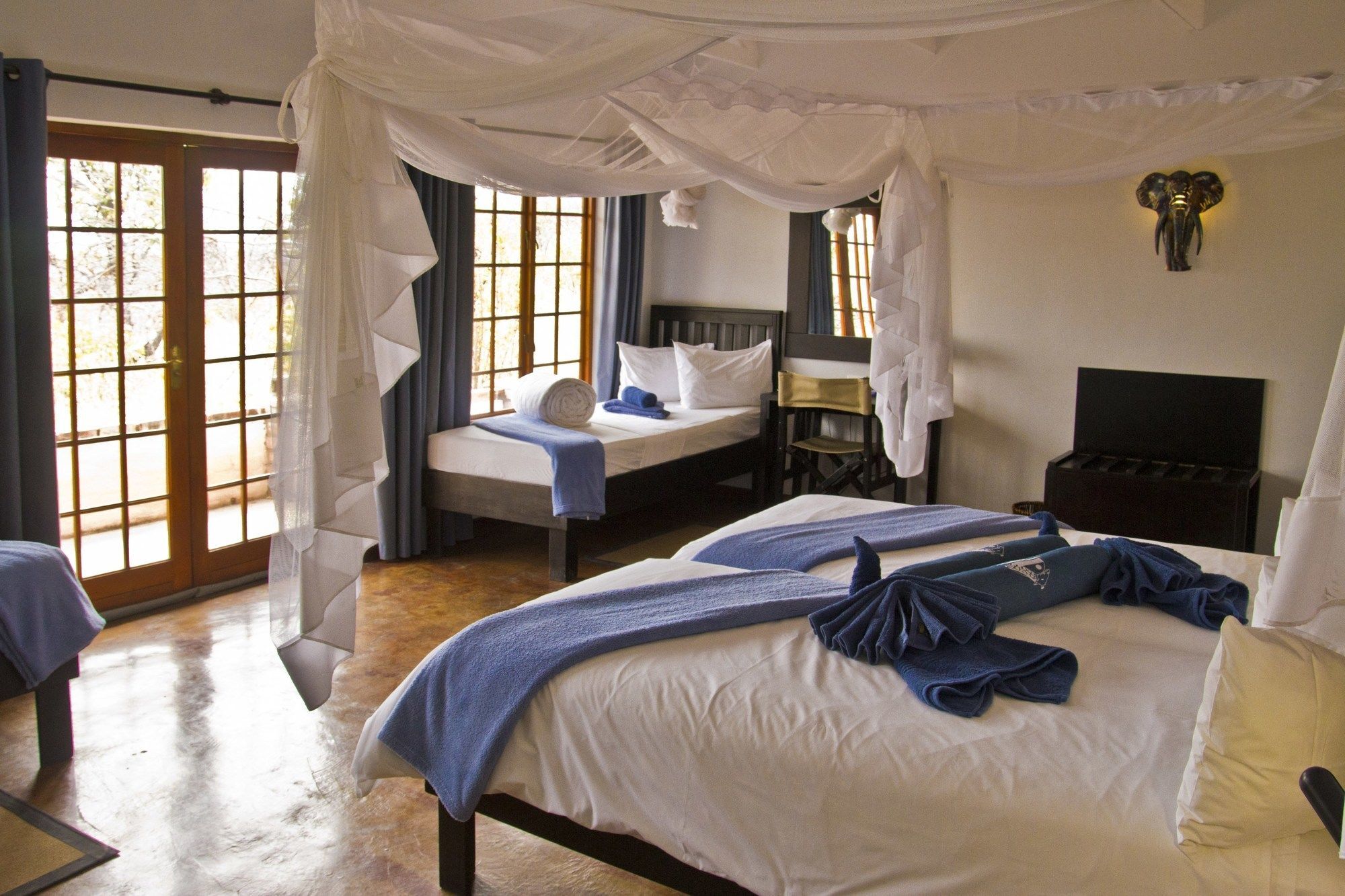 Gondwana Etosha Safari Lodge Okaukuejo Exteriér fotografie