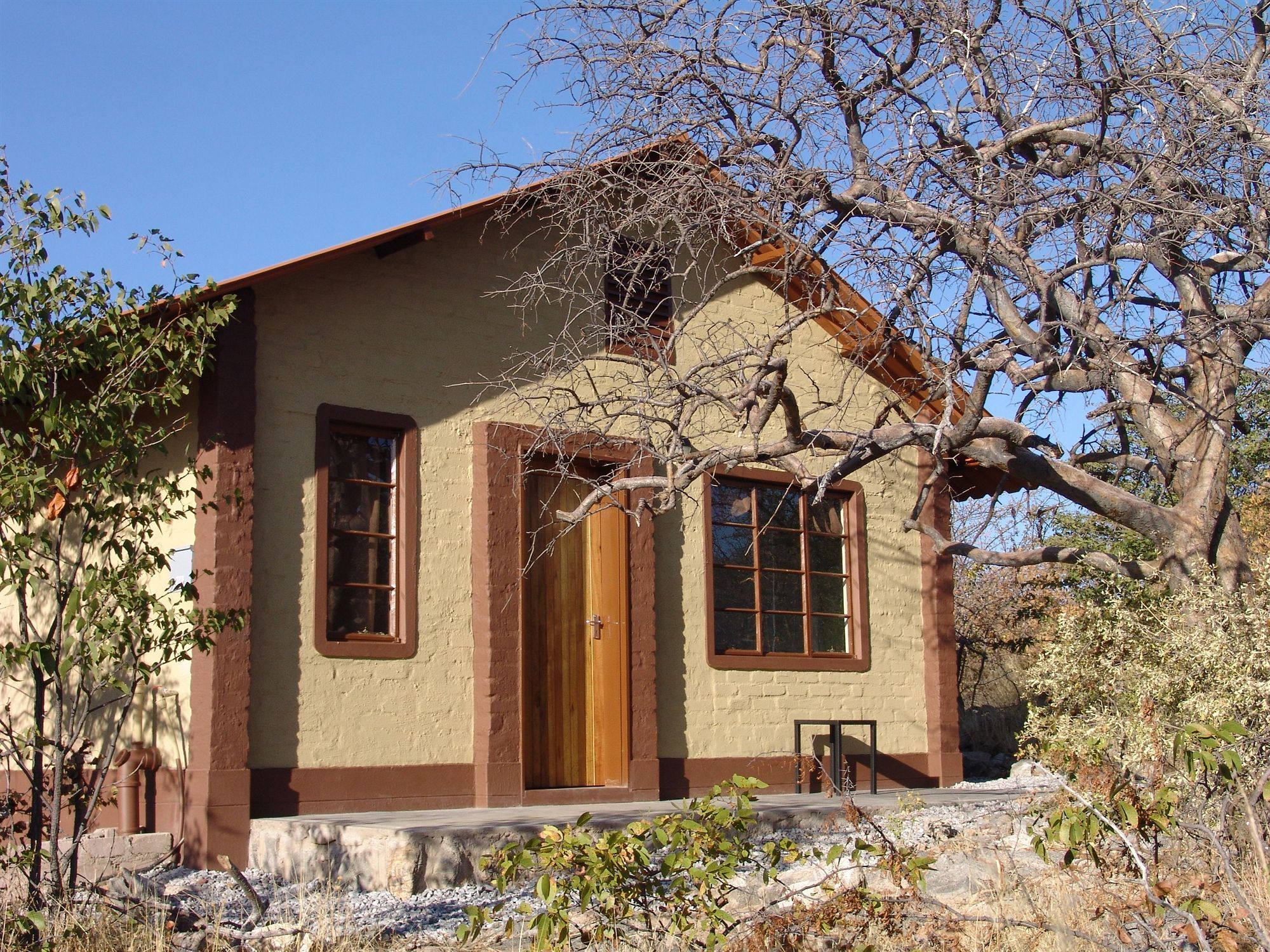 Gondwana Etosha Safari Lodge Okaukuejo Exteriér fotografie